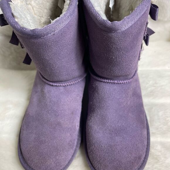 Kookaburra by Ugg Girls suede purple short boots with side bows size 2 - Picture 6 of 12